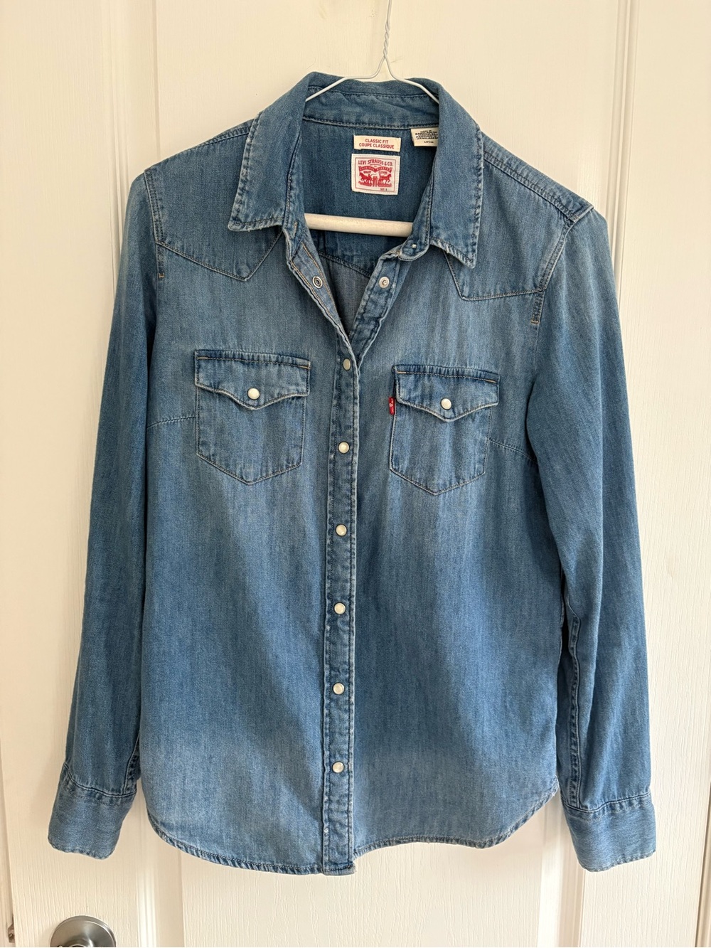 Levi's Light Blue Denim Western Button-Down Shirt - Pearl Snaps